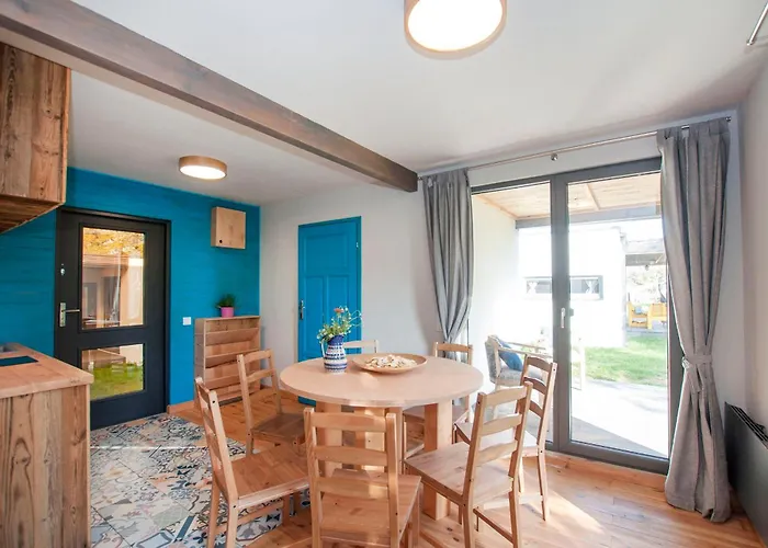 Sobieszepty Odetchnij Cisza Деревянный коттедж *